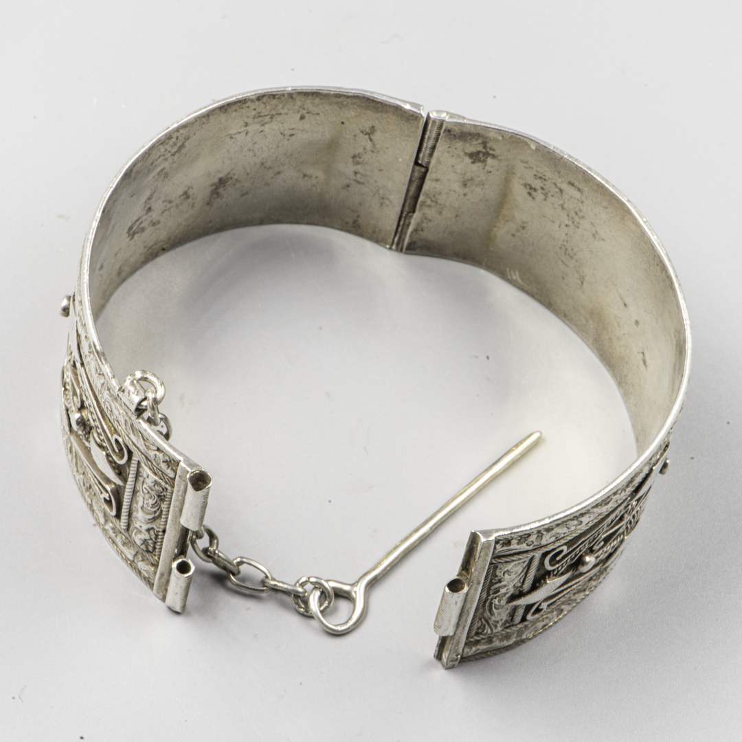 Antique Tunisian Silver Bracelet – Djerba Hadida Style