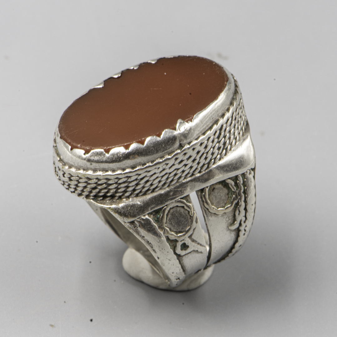 Vintage Yemeni Silver & Carnelian Ring – Bedouin Jewelry – Size FR 63 - US 10