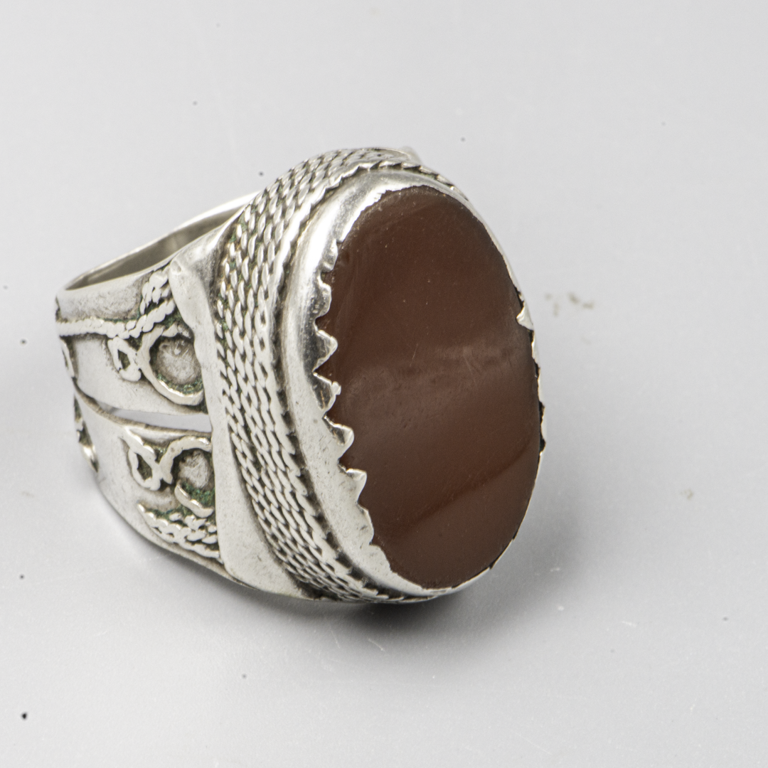 Vintage Yemeni Silver & Carnelian Ring – Bedouin Jewelry – Size FR 63 - US 10