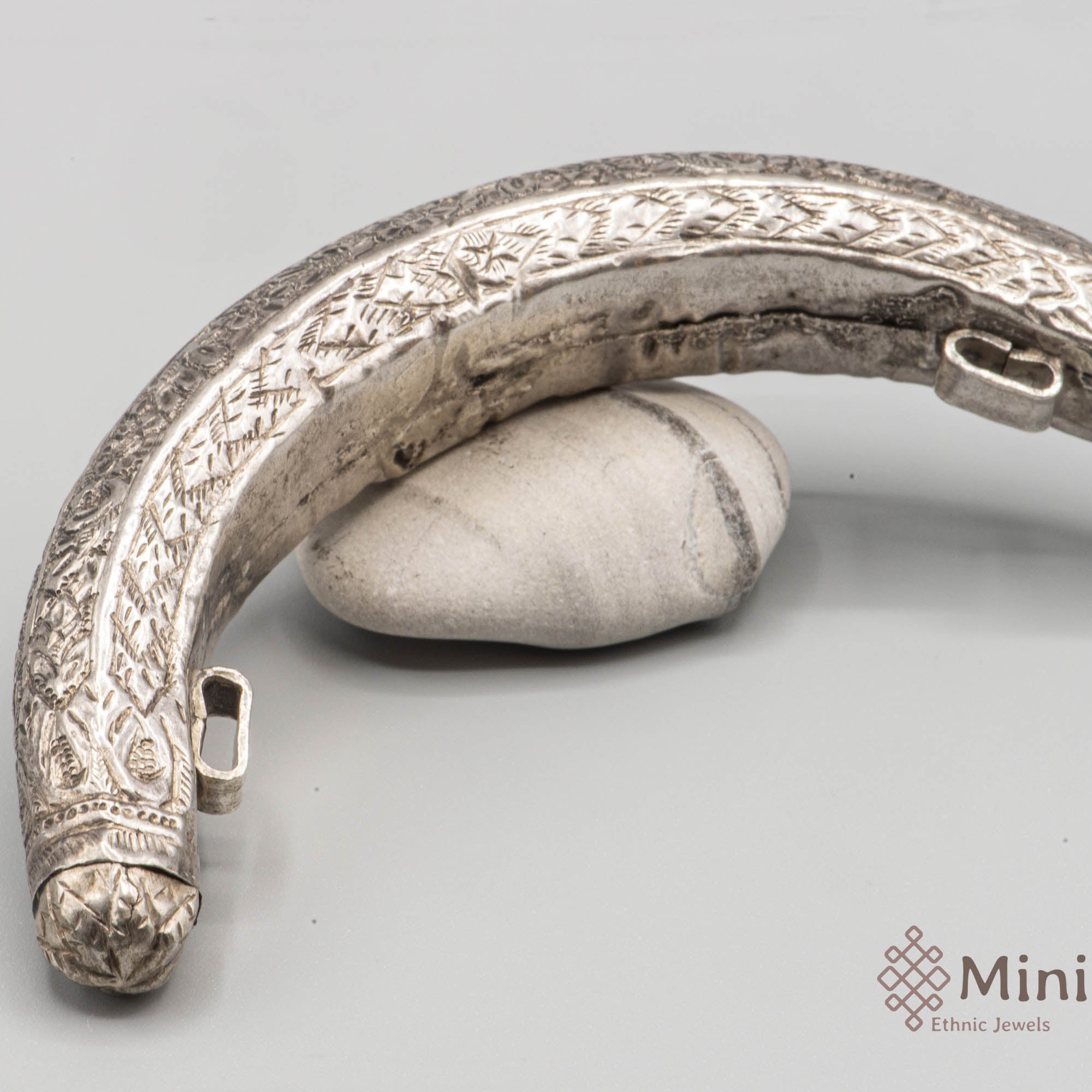 Silver Upper Arm bracelet Bazuband - Main Image