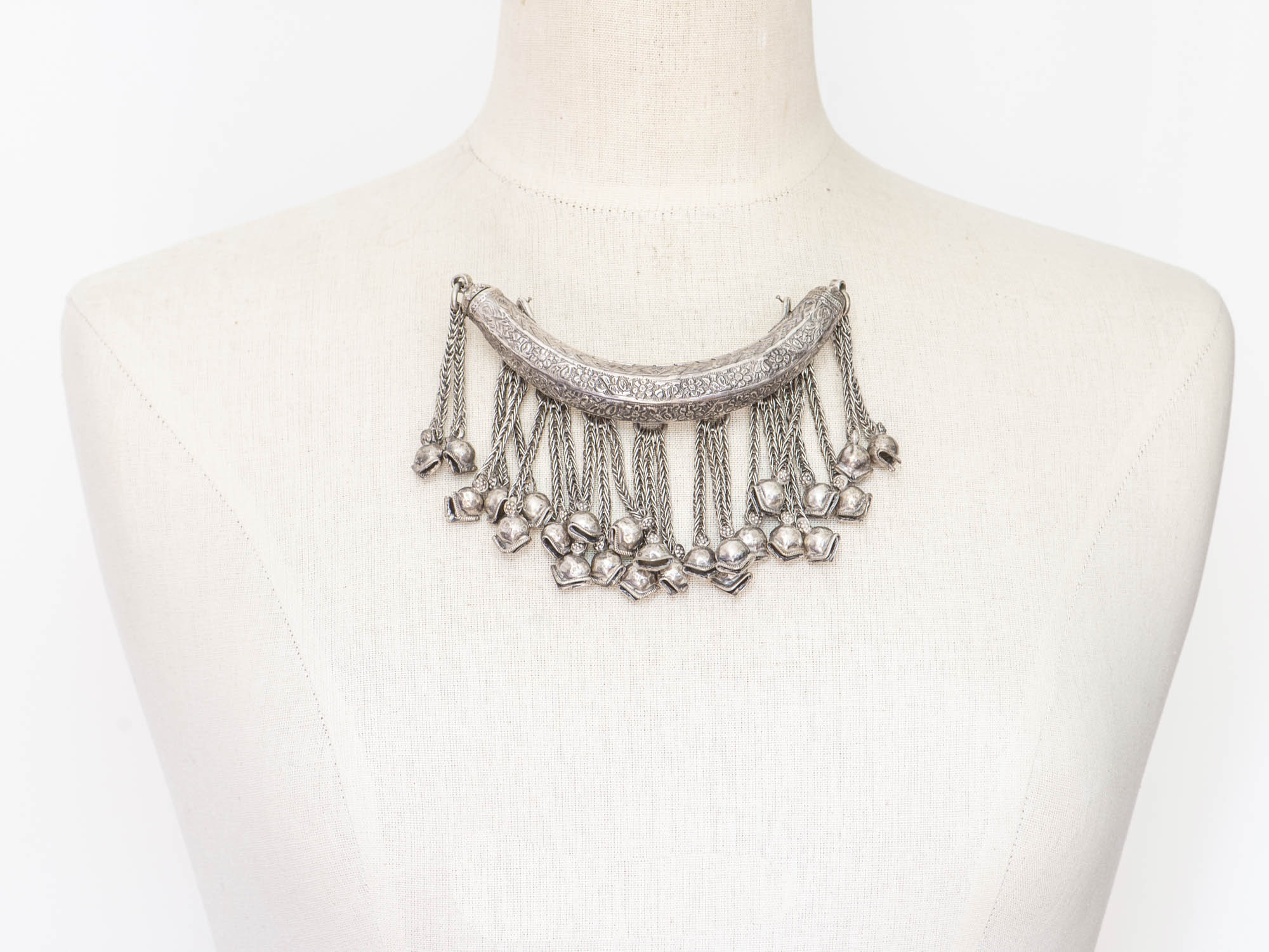 Rare Silver Upper-Arm Amulet - Bazuband