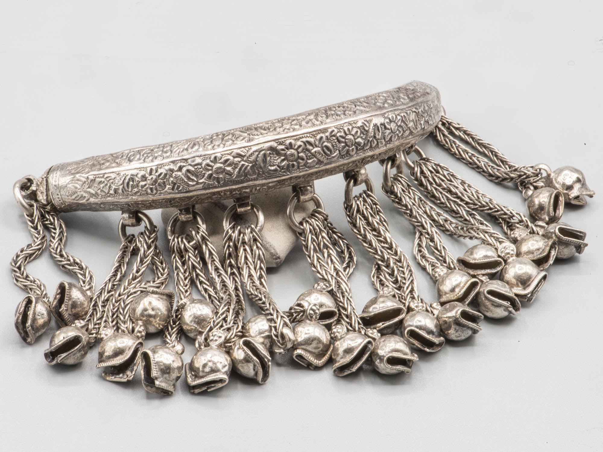 Rare Silver Upper-Arm Amulet - Bazuband
