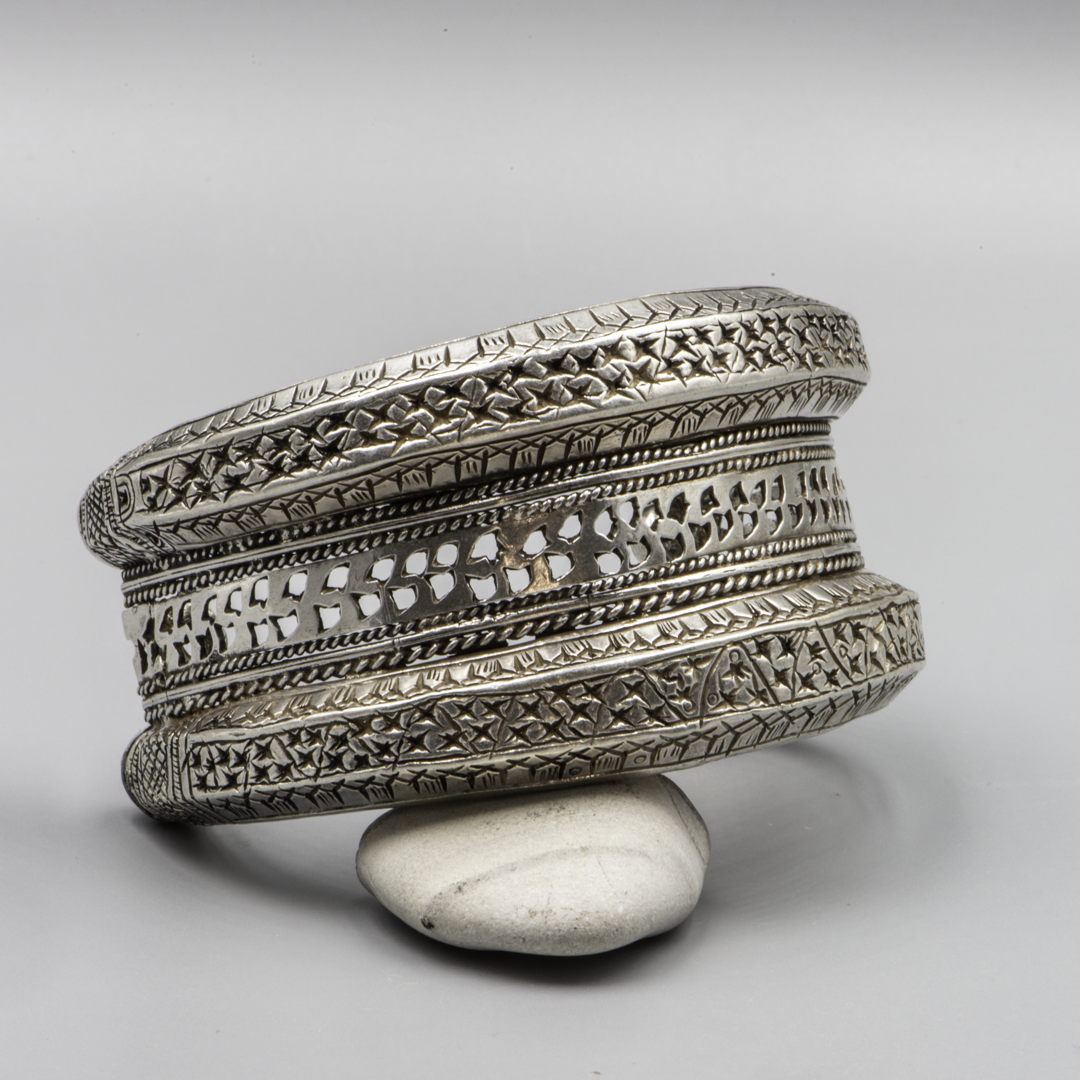 Antique Silver Bazuband Upper Arm Bracelet – North India – 19th Century