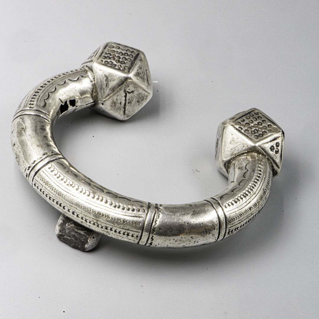Antique Rashaida Silver Anklet – Egypt / Sudan – Early 20th Century