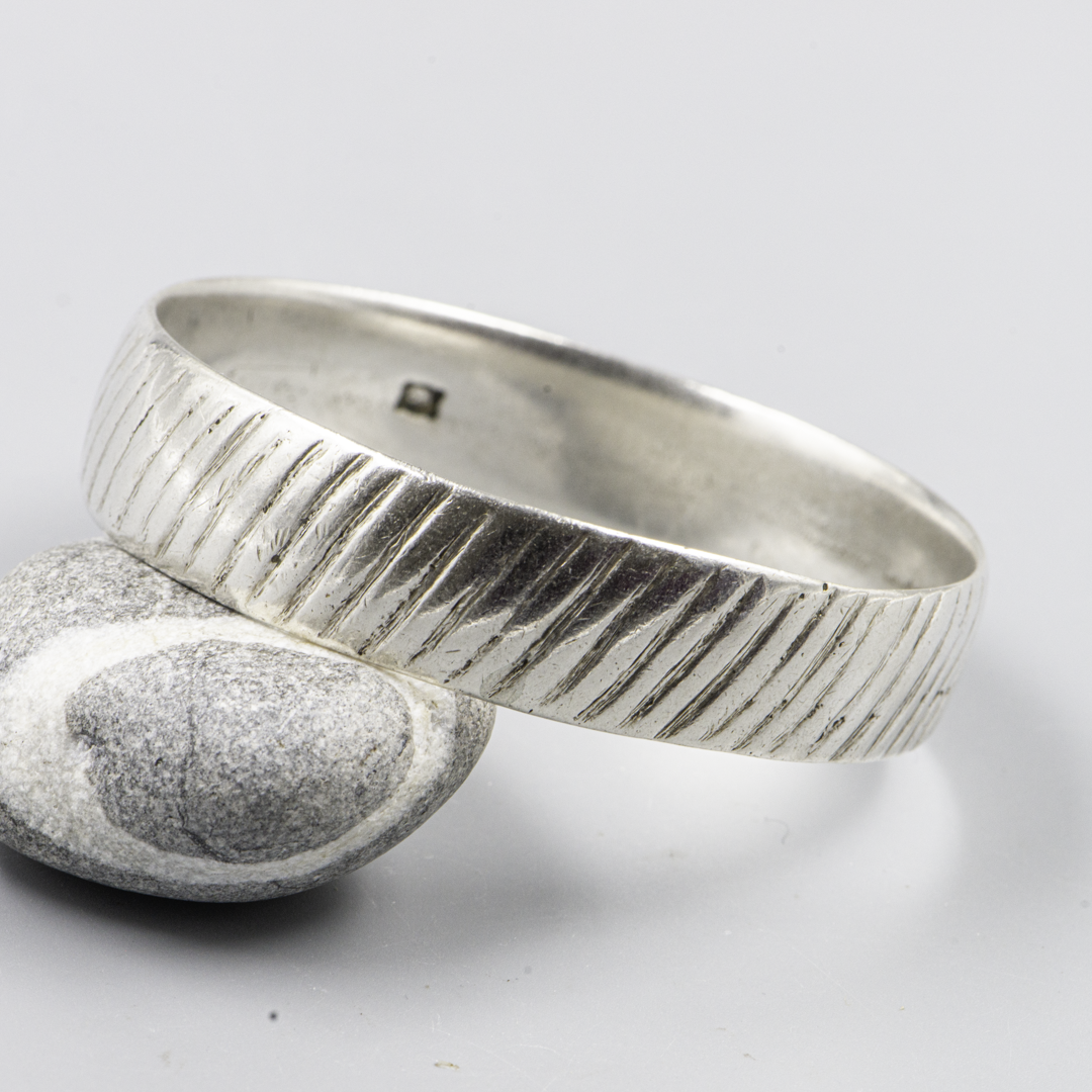 Antique Moroccan Silver Bangle – Ram’s Head Hallmark – Early 20th Century