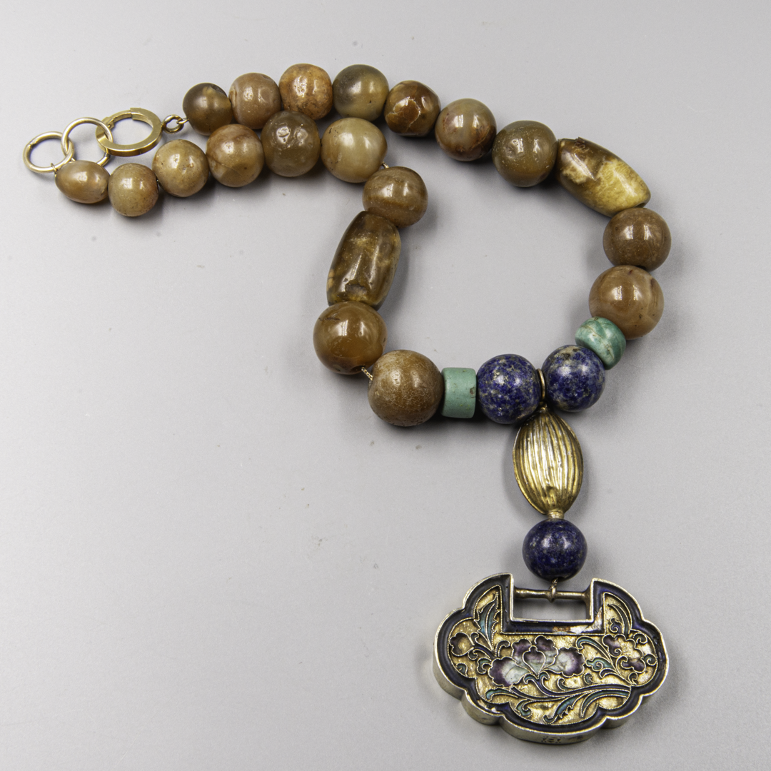 Chinese Longevity Lock Necklace – Silver, Enamel, Agate & Lapis Lazuli
