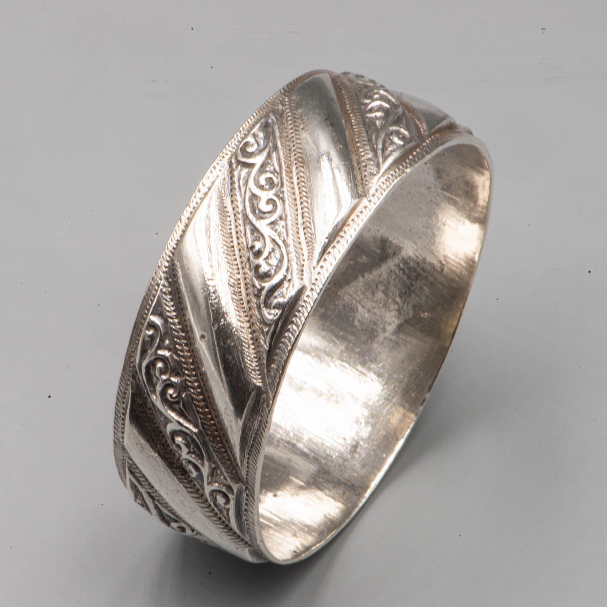 Silver Bracelet from Morocco Zaïan Tribe